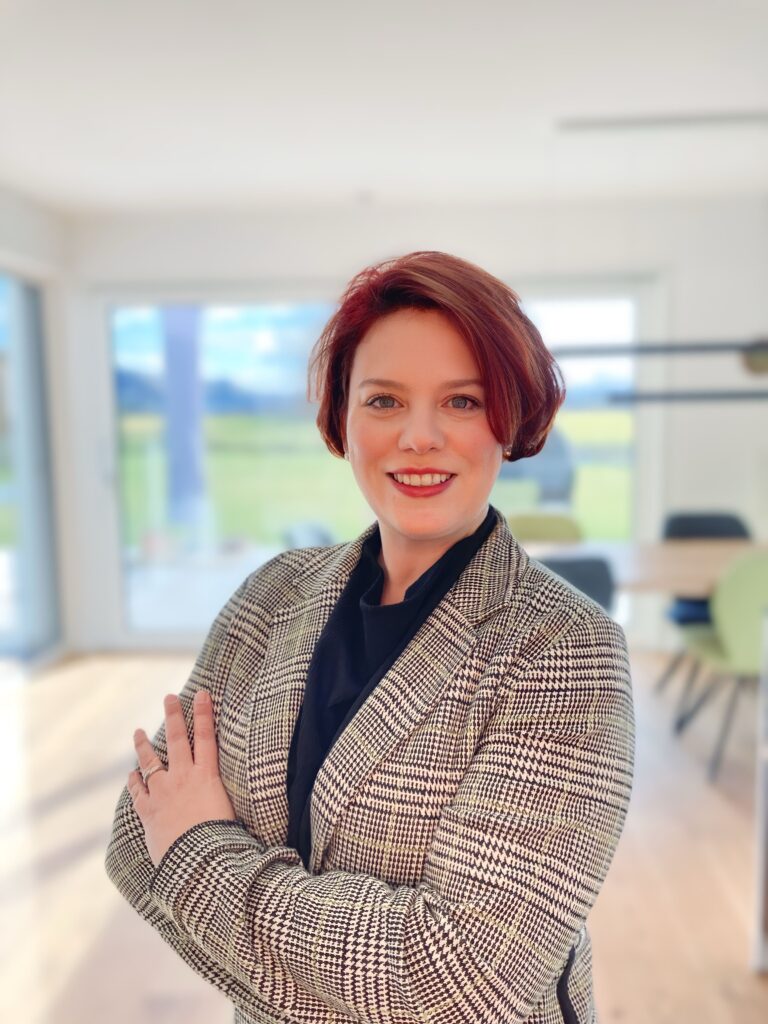 Verena Ielpo, Inhaberin der Wegeschmiede